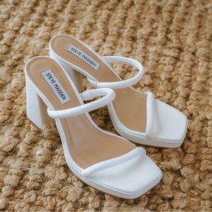 Steve Madden Polly White Heels (Size 6)